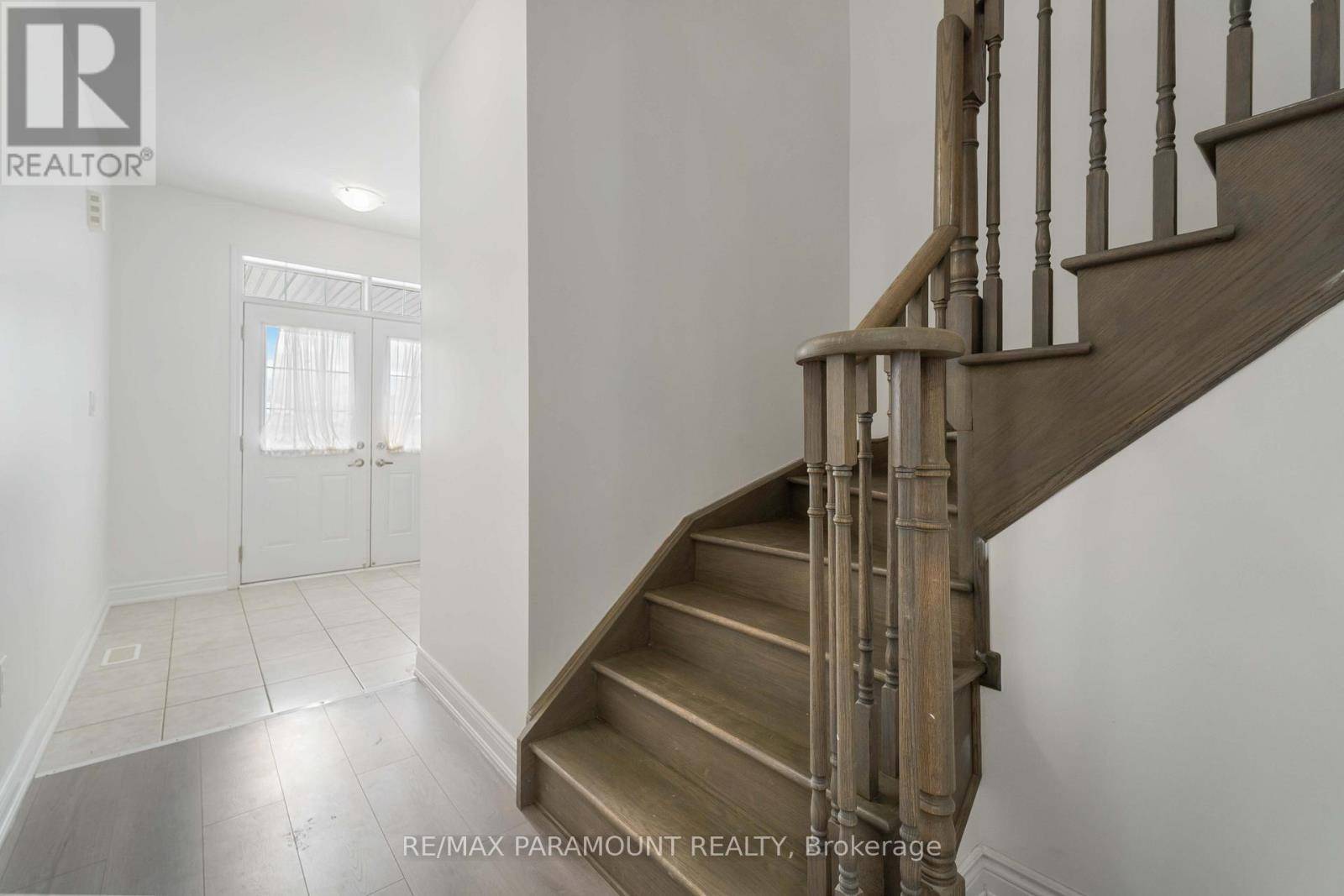 Thorold (hurricane/merrittville), ON L3B0G8,20 VAUGHN DRIVE