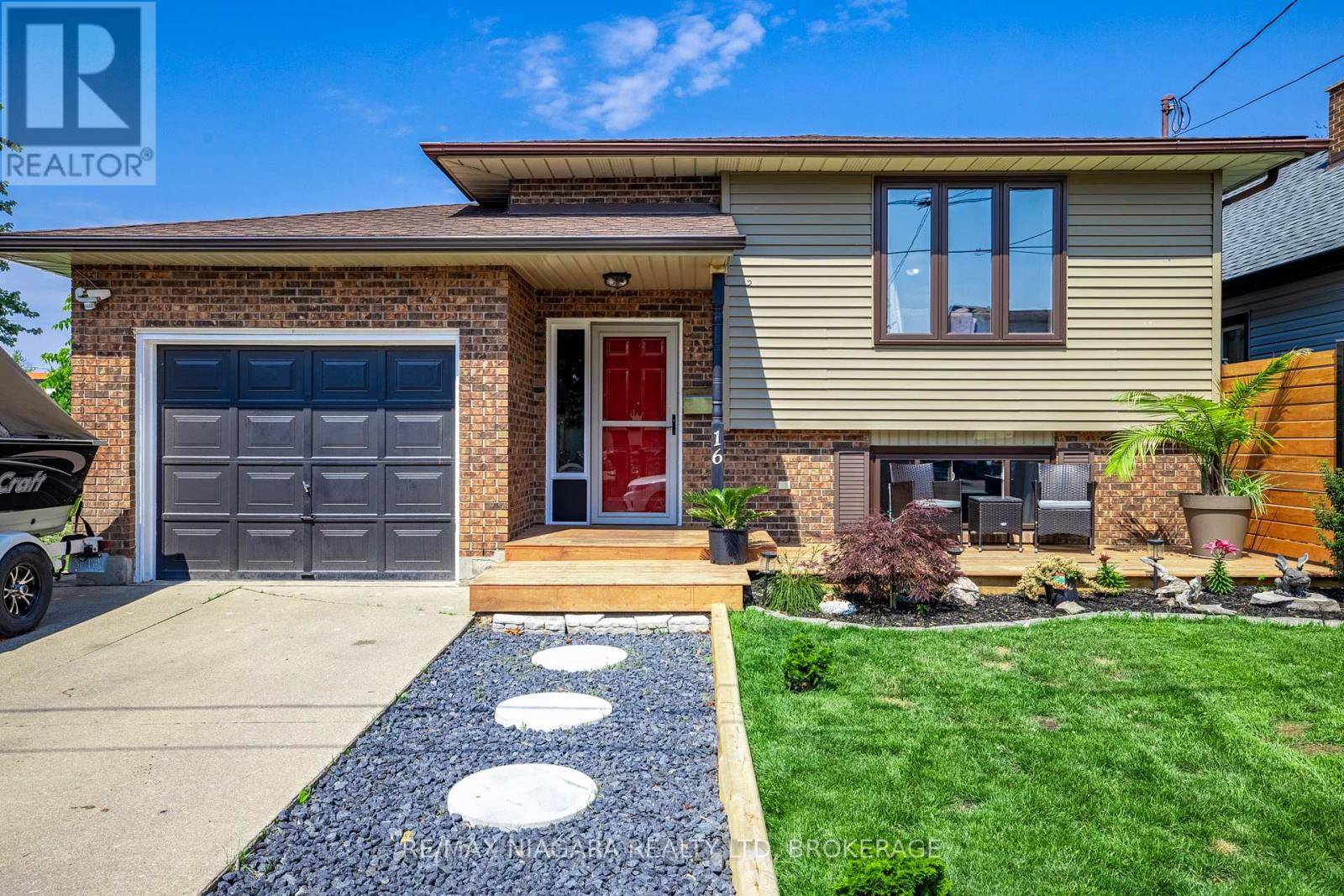16 HARRIET STREET, Welland (lincoln/crowland), ON L3B2H5