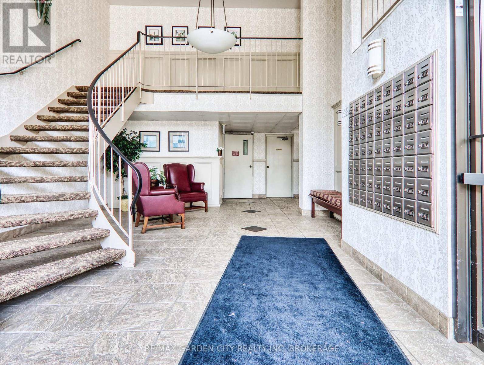 St. Catharines (oakdale), ON L2P3S5,276 OAKDALE AVE #110