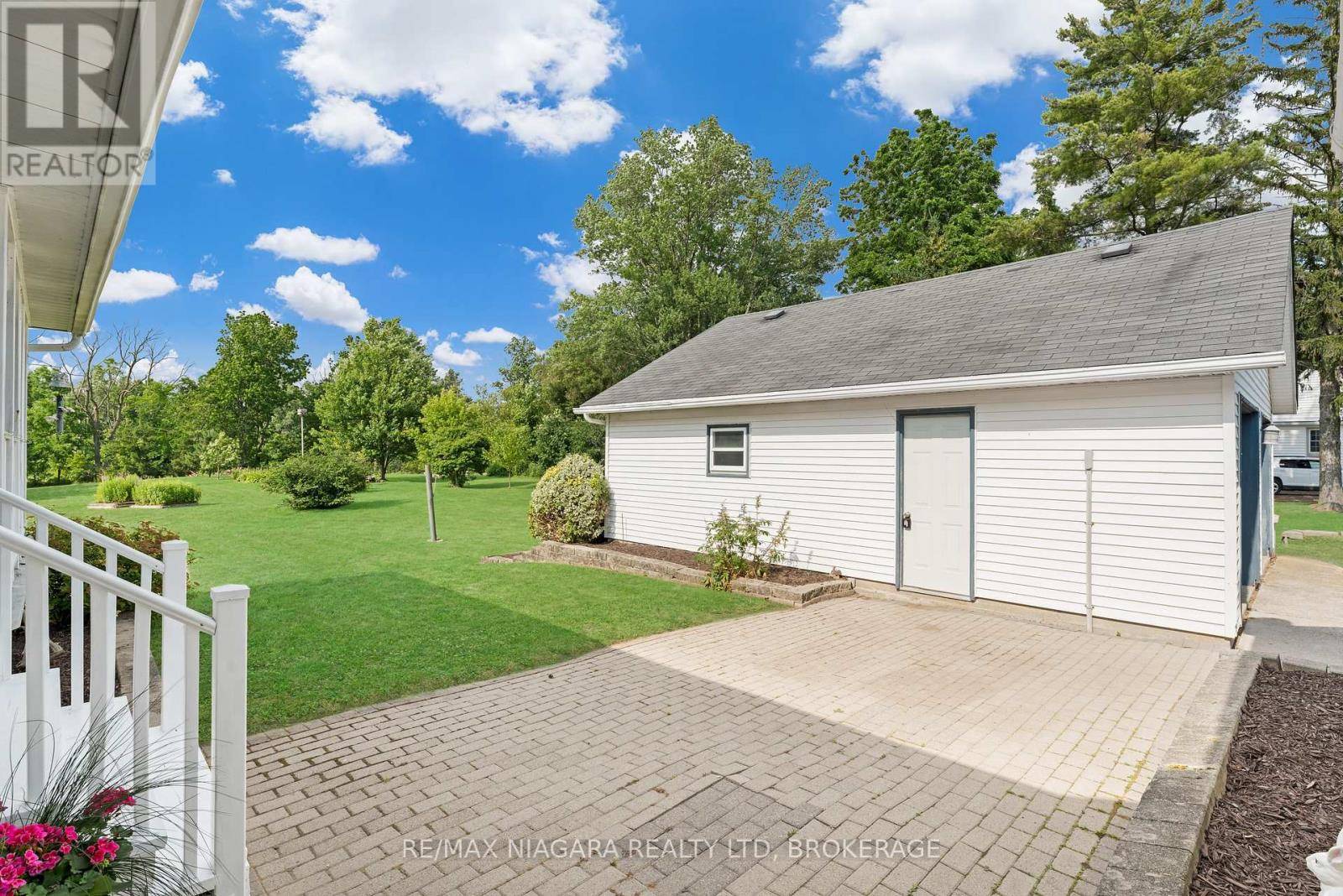 Wainfleet (marshville/winger), ON L0S1V0,42574 3 HIGHWAY