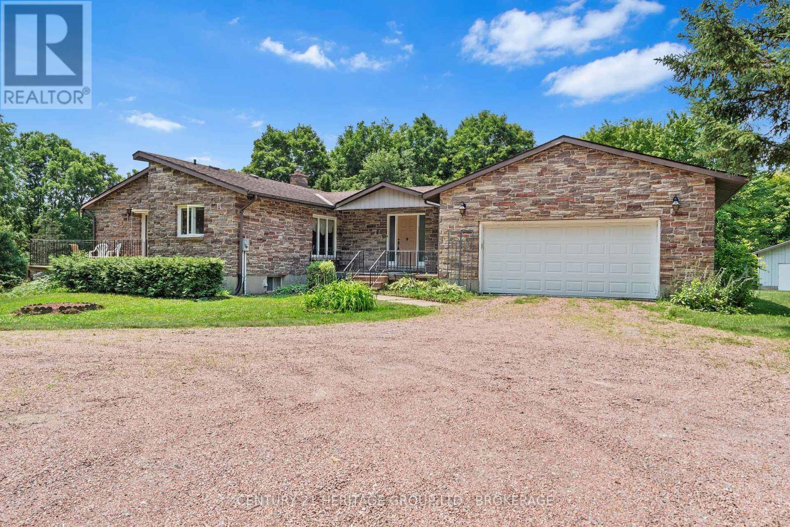 Frontenac (frontenac South), ON K0H1X0,1882 SUNBURY ROAD
