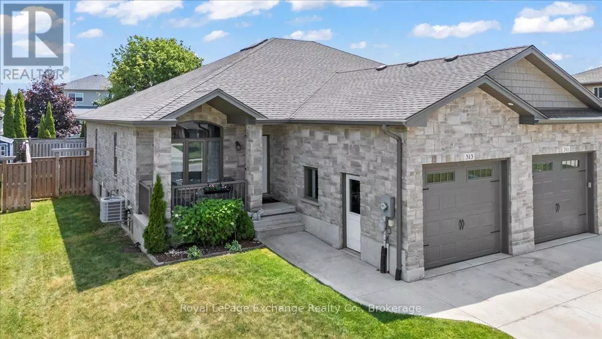 Saugeen Shores, ON N0H2C1,313 STICKEL STREET