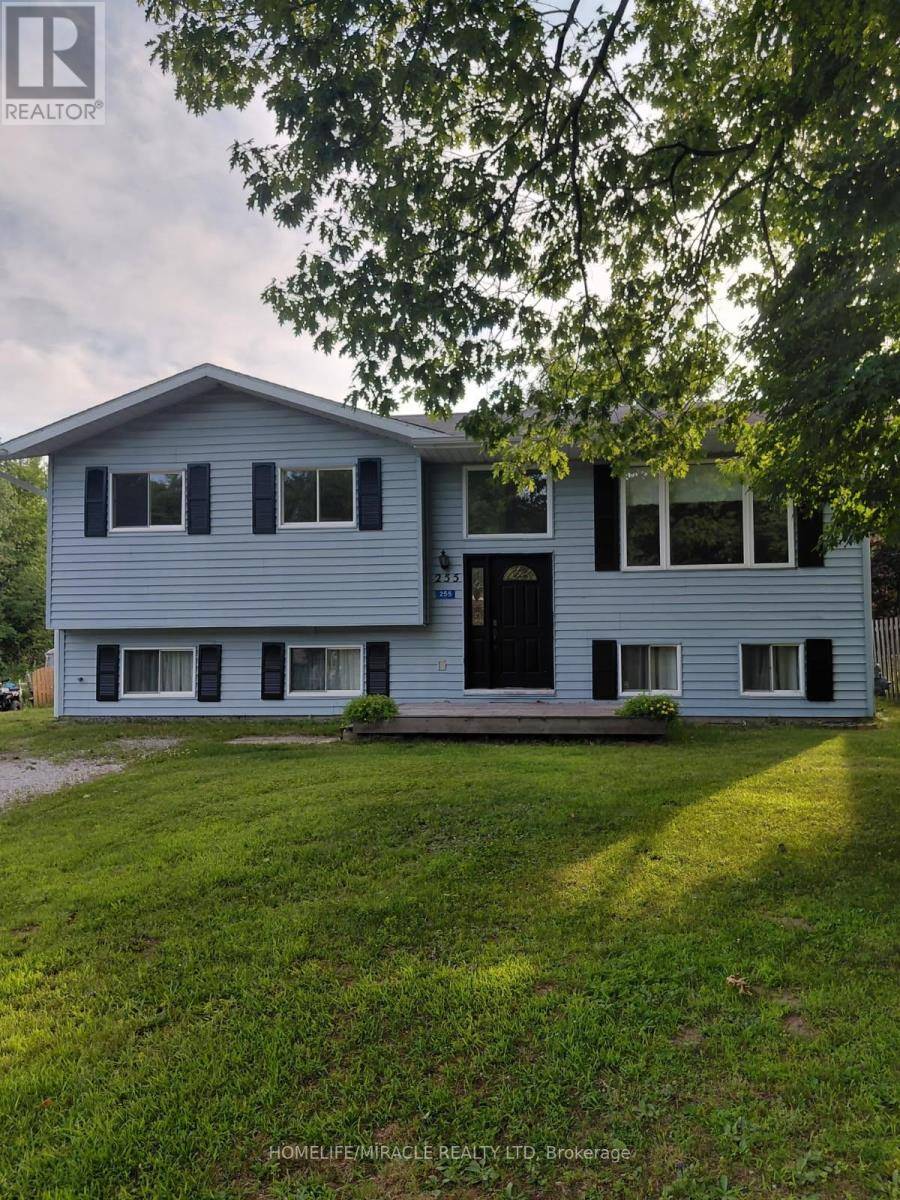255 REVELL STREET, Gravenhurst (muskoka (s)), ON P1P0E4