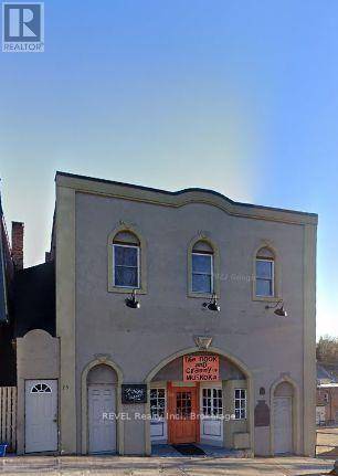 Bracebridge (macaulay), ON P1L2B2,75 MANITOBA STREET