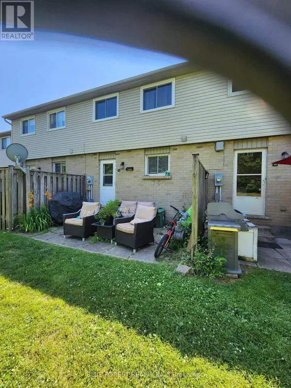 London South (south R), ON N6C5B9,475 Sandringham CRES #39