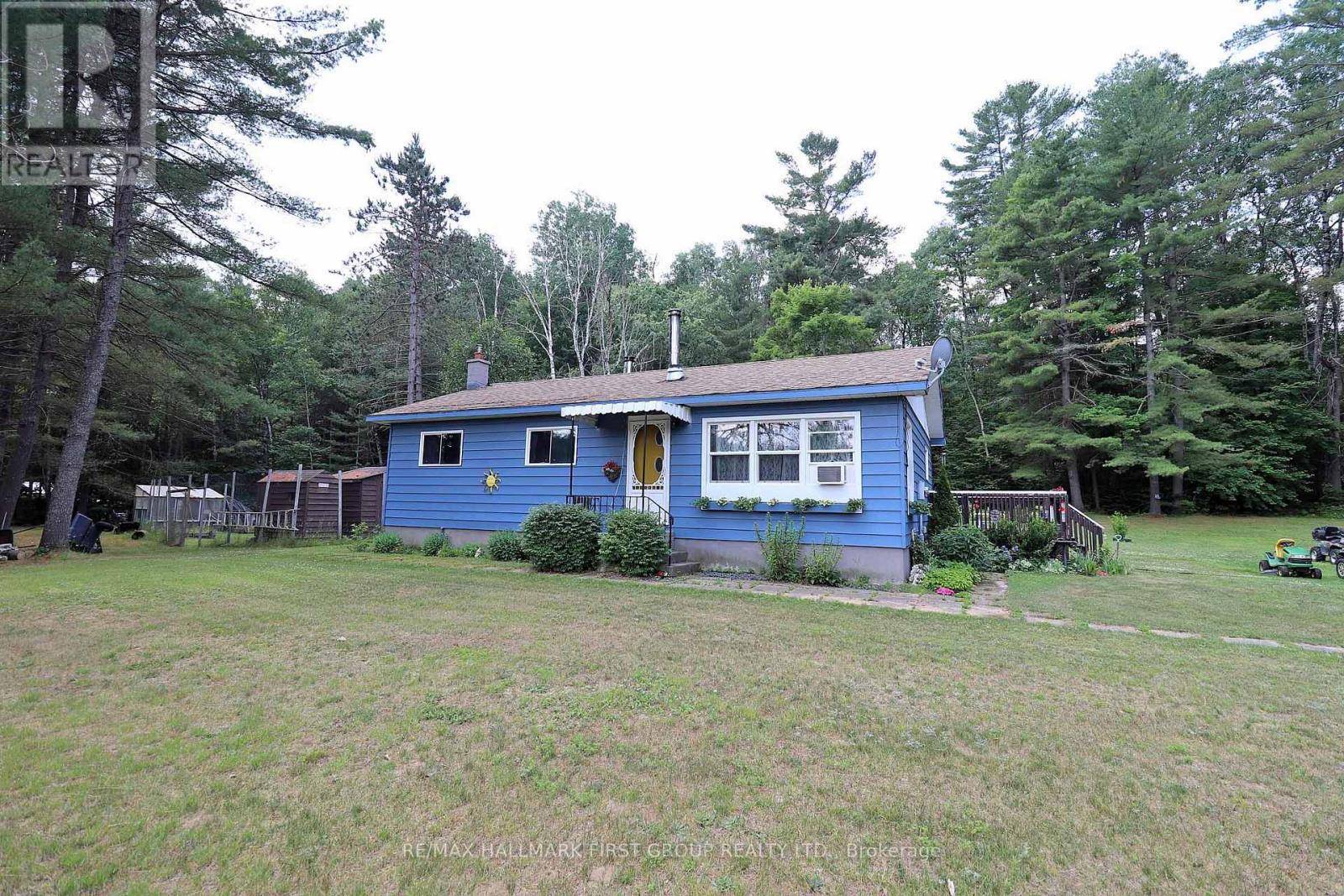 Addington Highlands, ON K0H1K0,18120 HIGHWAY 41