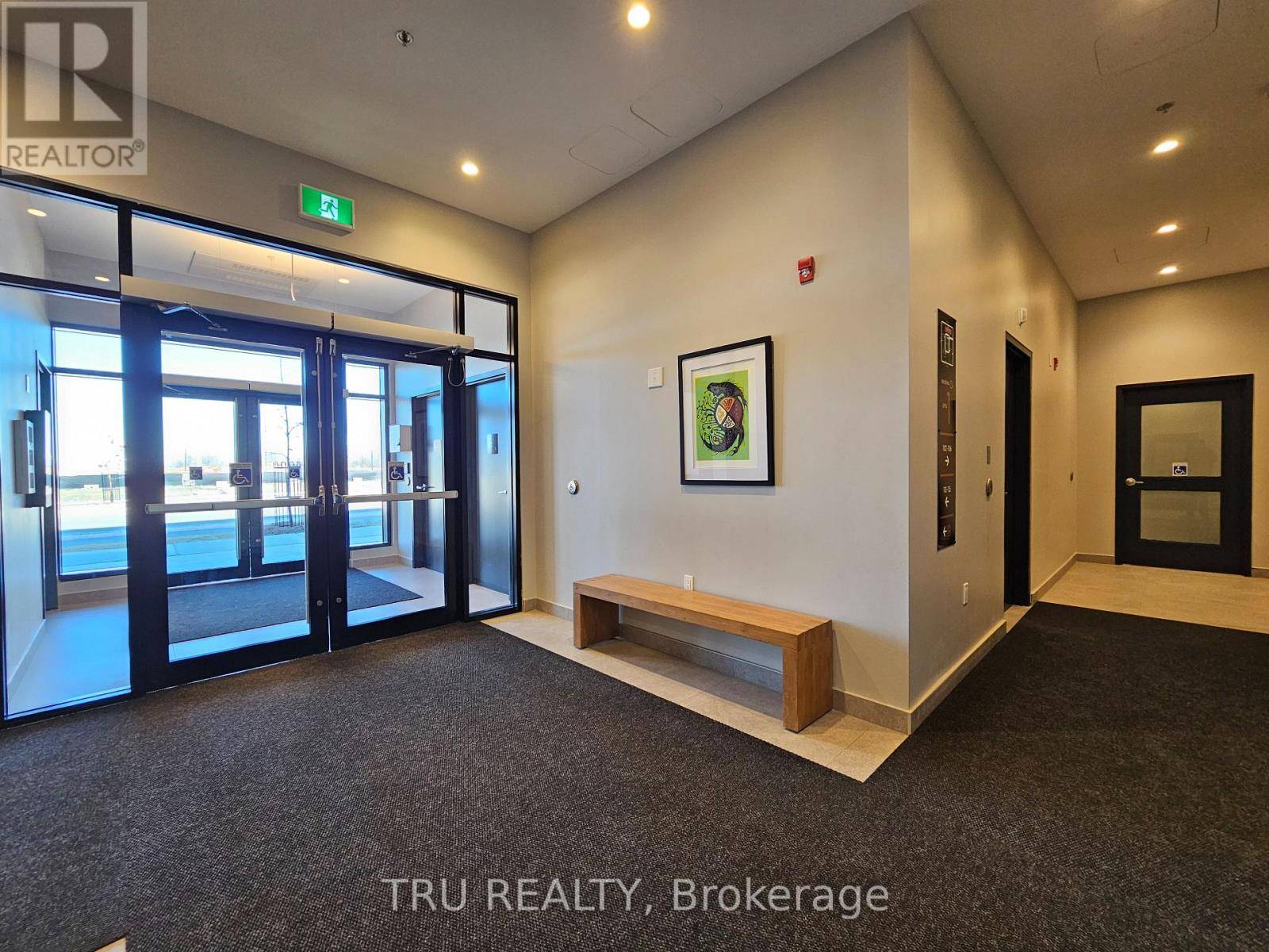 Ottawa, ON K1K5C2,1350 Hemlock RD #212