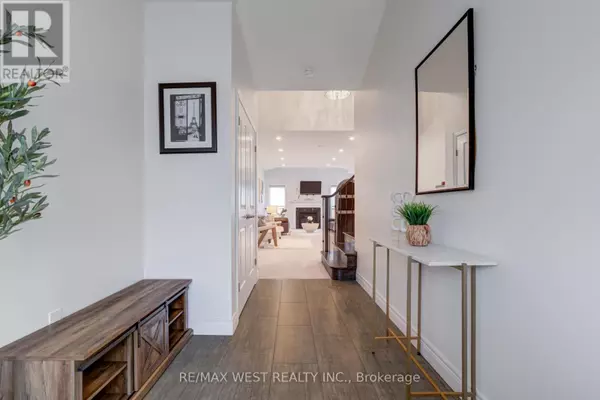 Hamilton (stoney Creek), ON L0R1P0,270 DALGLEISH TRAIL