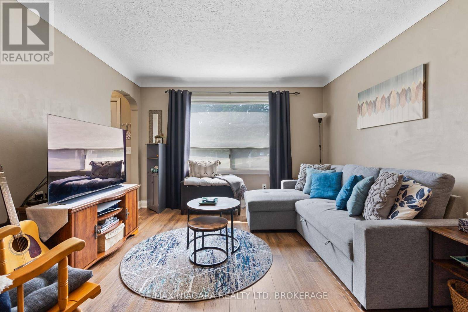 St. Catharines (vine/linwell), ON L2N1S6,277 LINWELL ROAD