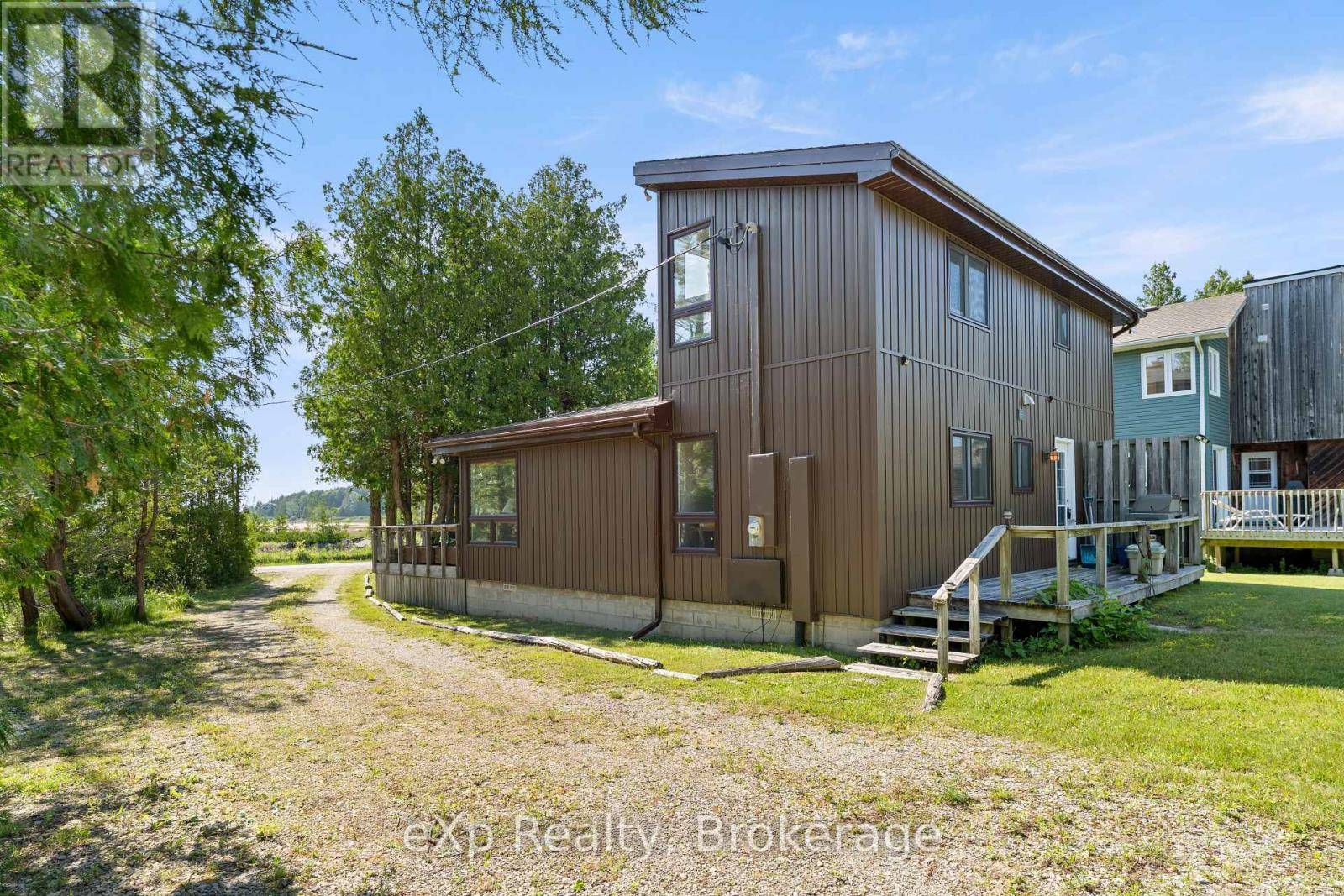 South Bruce Peninsula, ON N0H2T0,329 BAY STREET