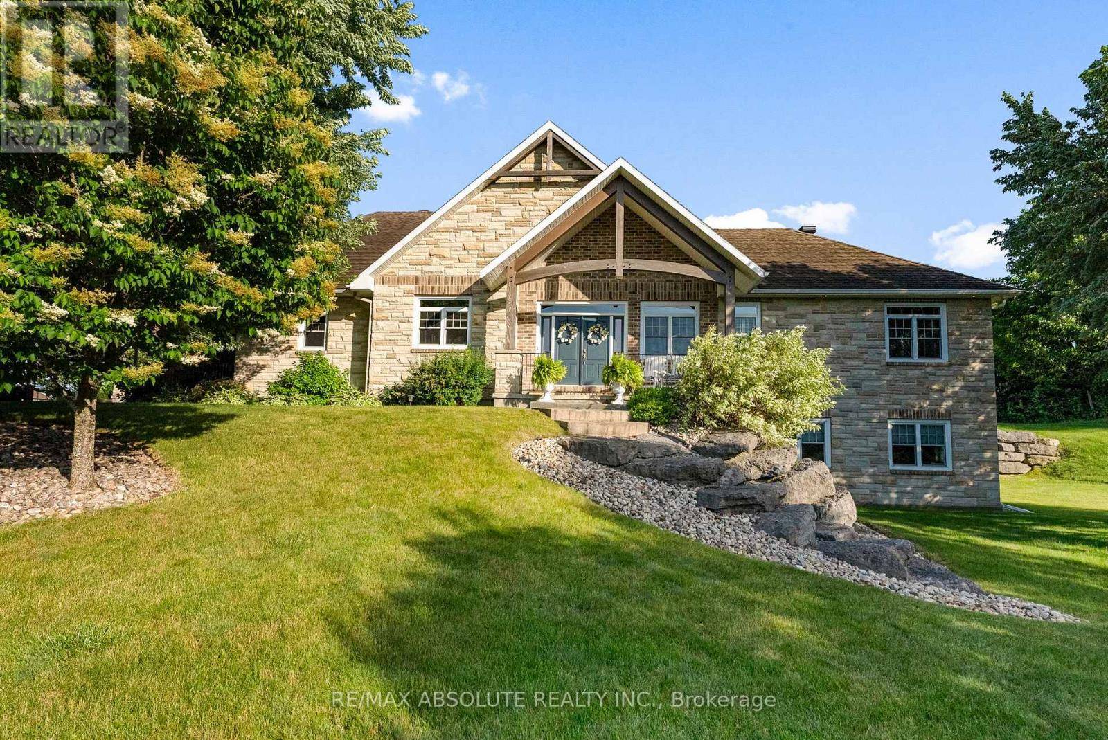 37 FAIRHAVEN PLACE, Mcnab/braeside, ON K7S0B7