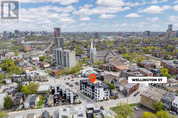 Ottawa, ON K1Y1T7,101 Pinhey ST #304