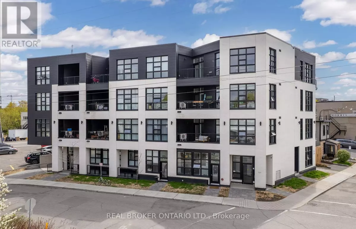 Ottawa, ON K1Y1T7,101 Pinhey ST #304
