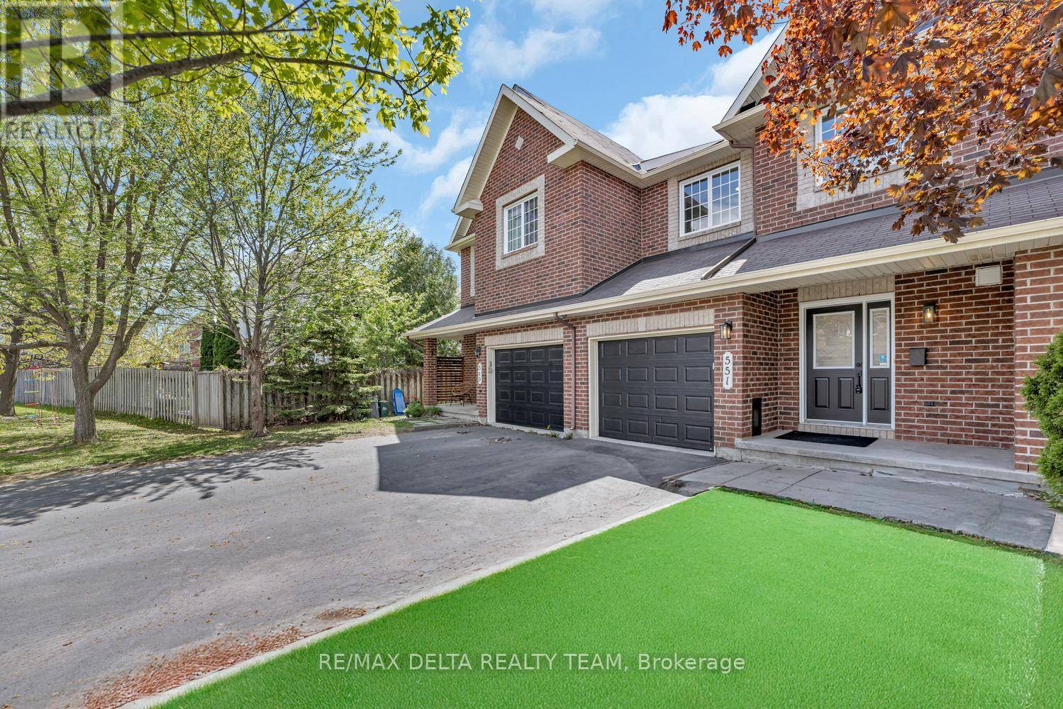 Ottawa, ON K4A4Y1,551 CASABELLA DRIVE