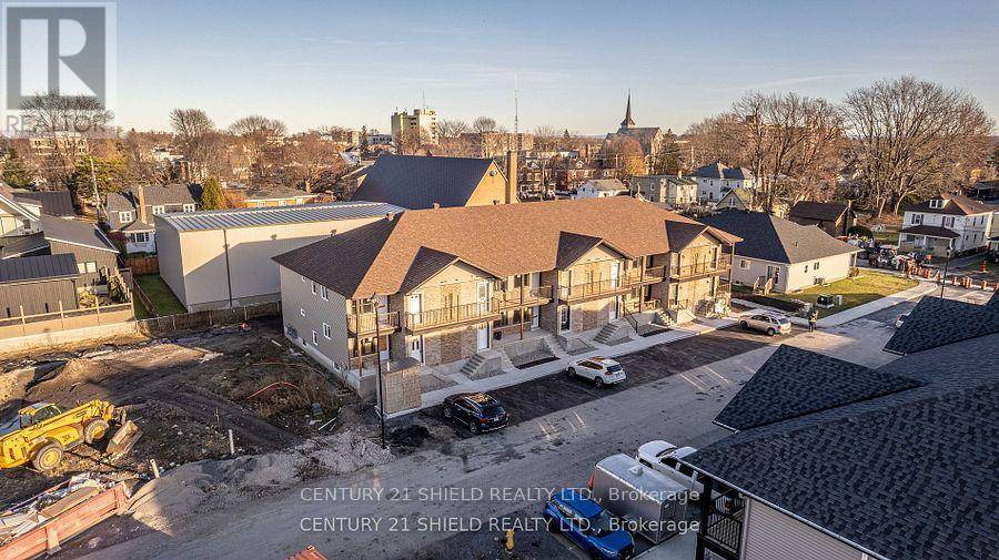 301 KOOIMAN AVENUE, Cornwall, ON K6J0C4
