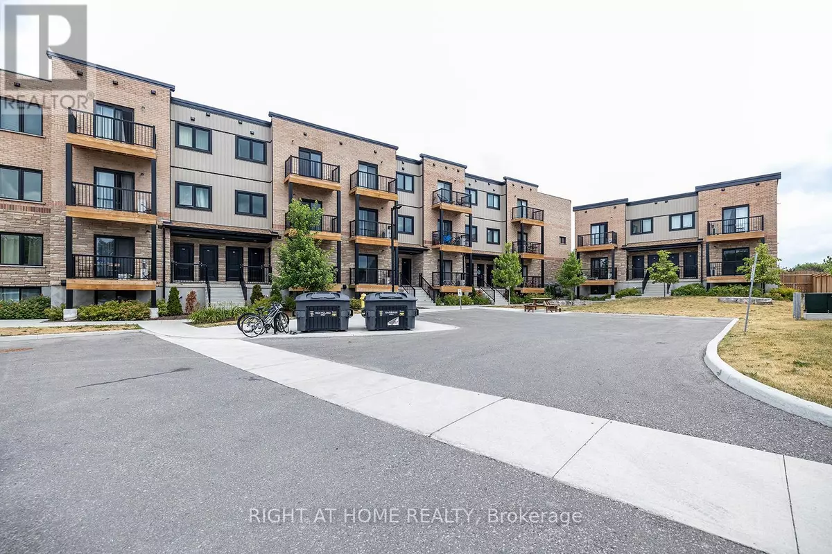 Kitchener, ON N2M0B8,164 Heiman ST #7A