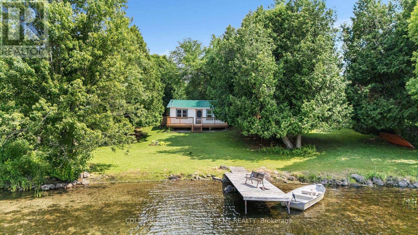 236 HALL'S LANE, Tay Valley, ON K7H3C9