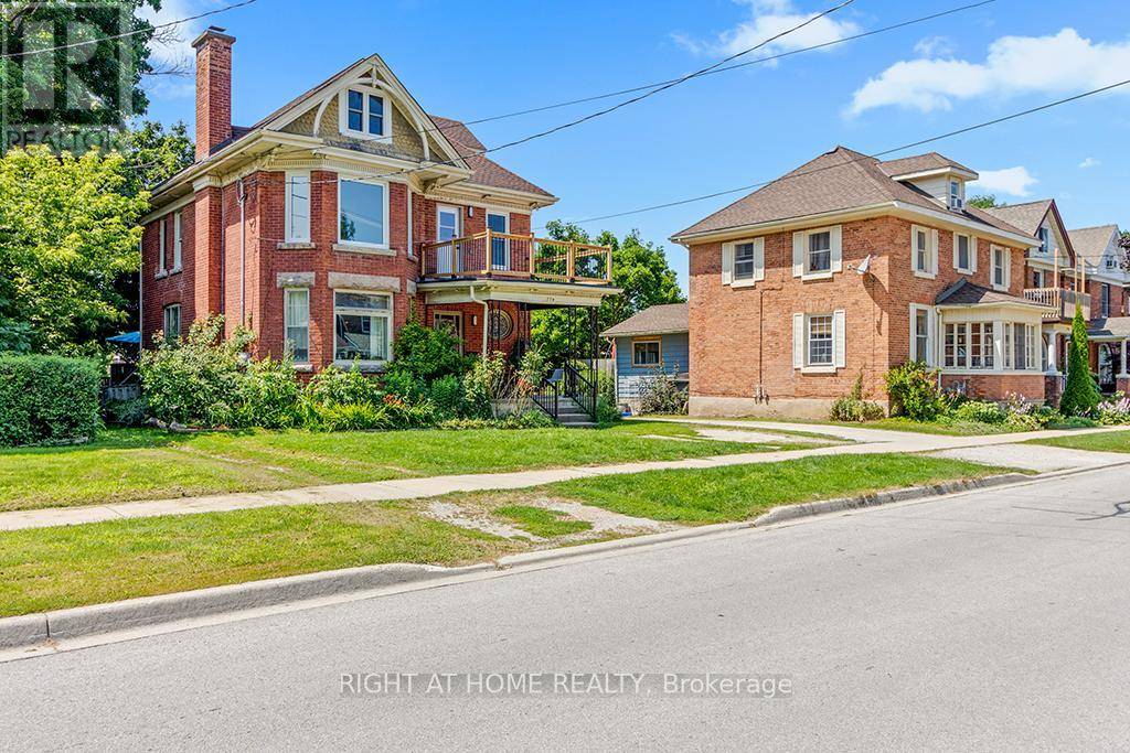 774 4th AVE East #1, Owen Sound, ON N4K2N6