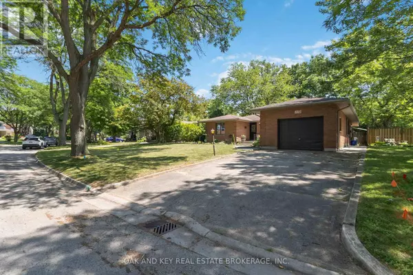 London South (south O), ON N6J2Y7,770 GALLOWAY CRESCENT
