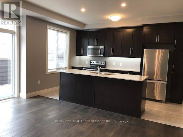 London North (north E), ON N6G0T8,1960 Dalmagarry RD #32