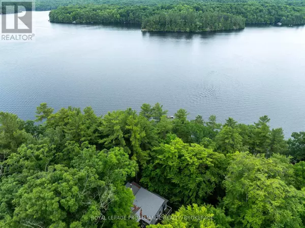 Rideau Lakes, ON K0G1X0,7 SCARLETT LANE