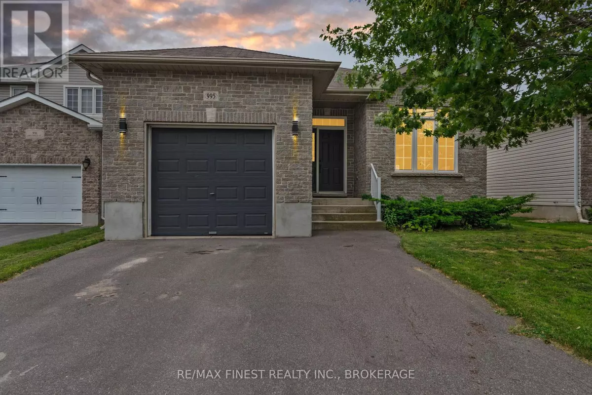 Kingston (east Gardiners Rd), ON K7M0A6,995 SWANFIELD STREET