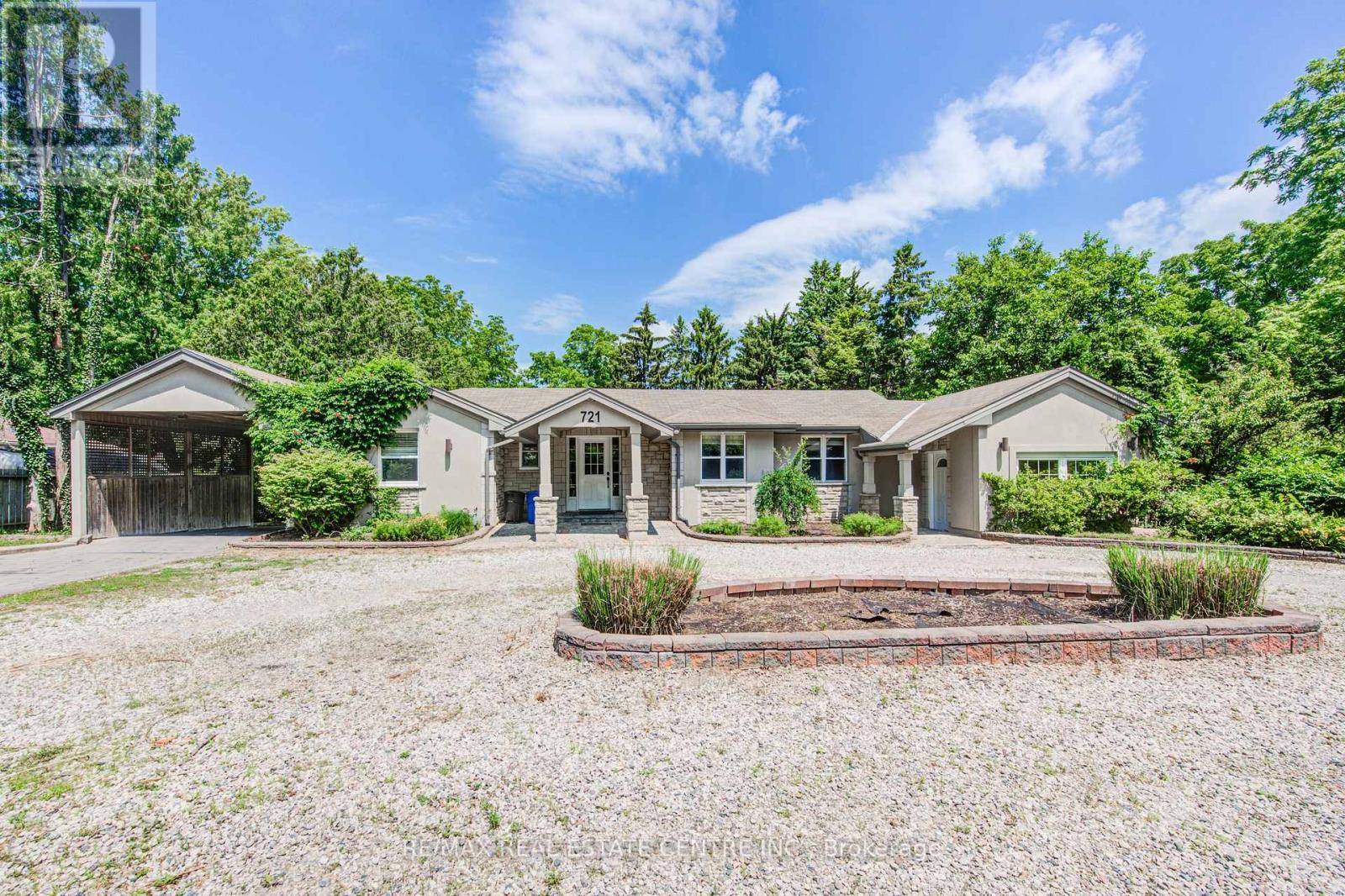 721 COMMISSIONERS ROAD W, London South (south C), ON N6K1B6
