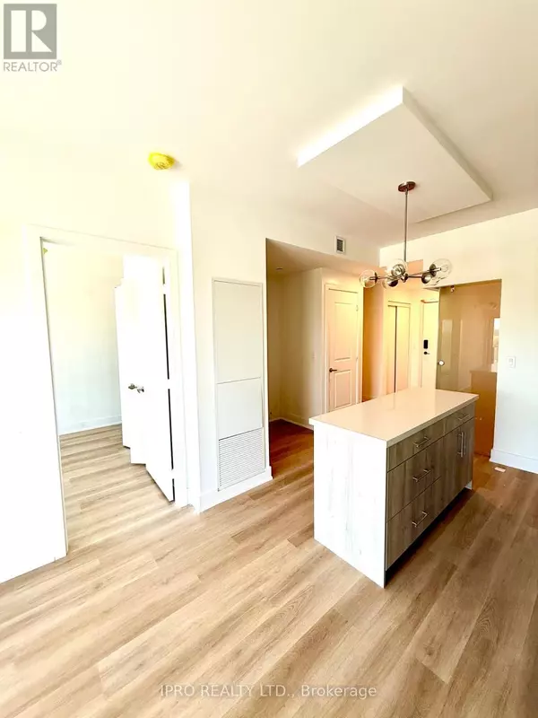 Brant (brantford Twp), ON N3Y0Y2,575 CONKLIN RD #824