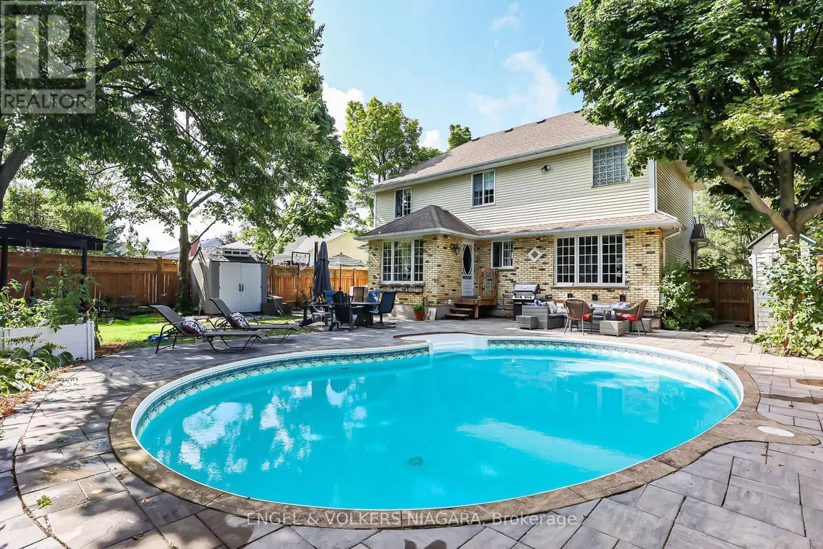 Niagara-on-the-lake (town), ON L0S1J0,624 SIMCOE STREET