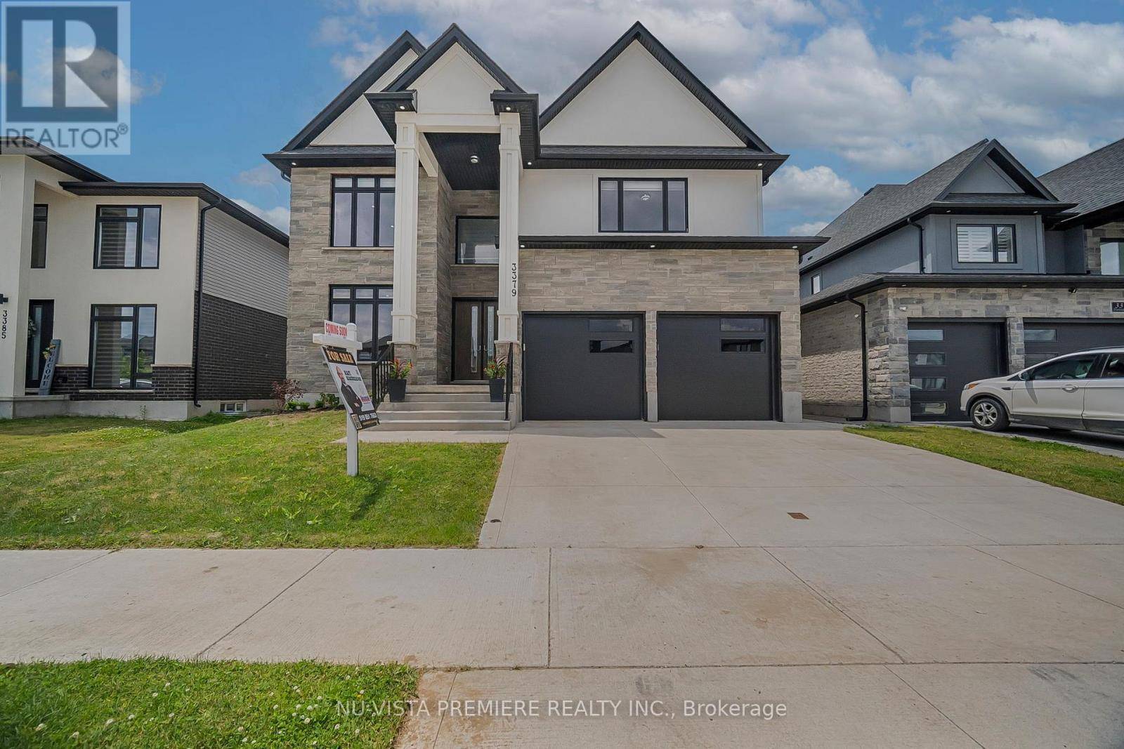 3379 FRONTIER AVENUE, London South (south V), ON N6P0G4
