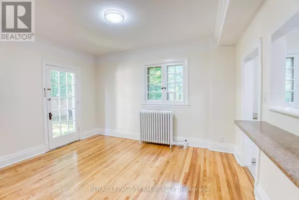 Ottawa, ON K1M1J6,480 OAKHILL ROAD