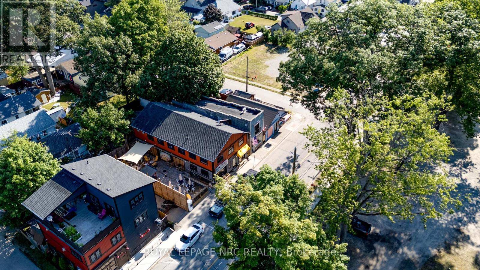 Fort Erie (crystal Beach), ON L0S1B0,4058 ERIE ROAD