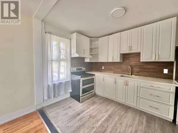 Niagara Falls (downtown), ON L2E2H3,4484 Huron ST #3