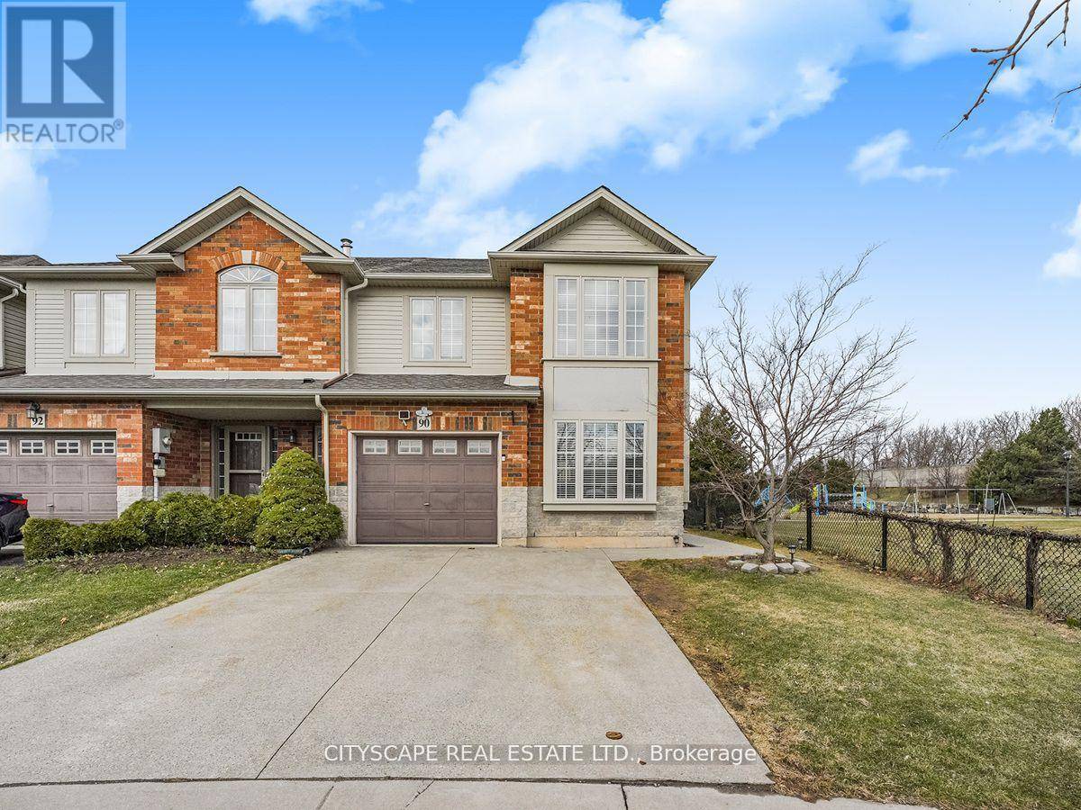 90 MAGNOLIA CRESCENT, Grimsby (grimsby West), ON L3M5R4