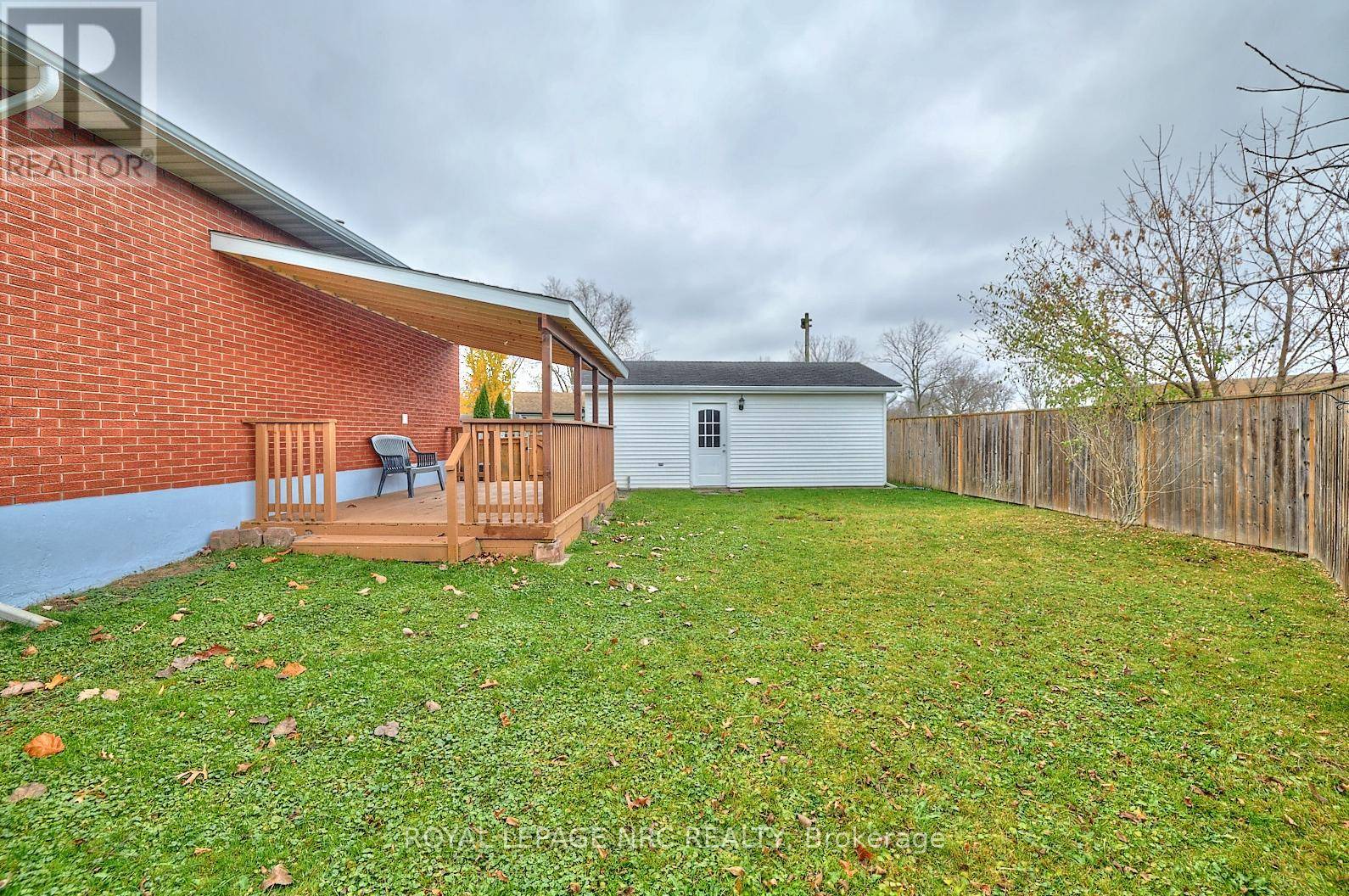 Niagara Falls (oldfield), ON L2G3H5,7405 SUSAN CRESCENT