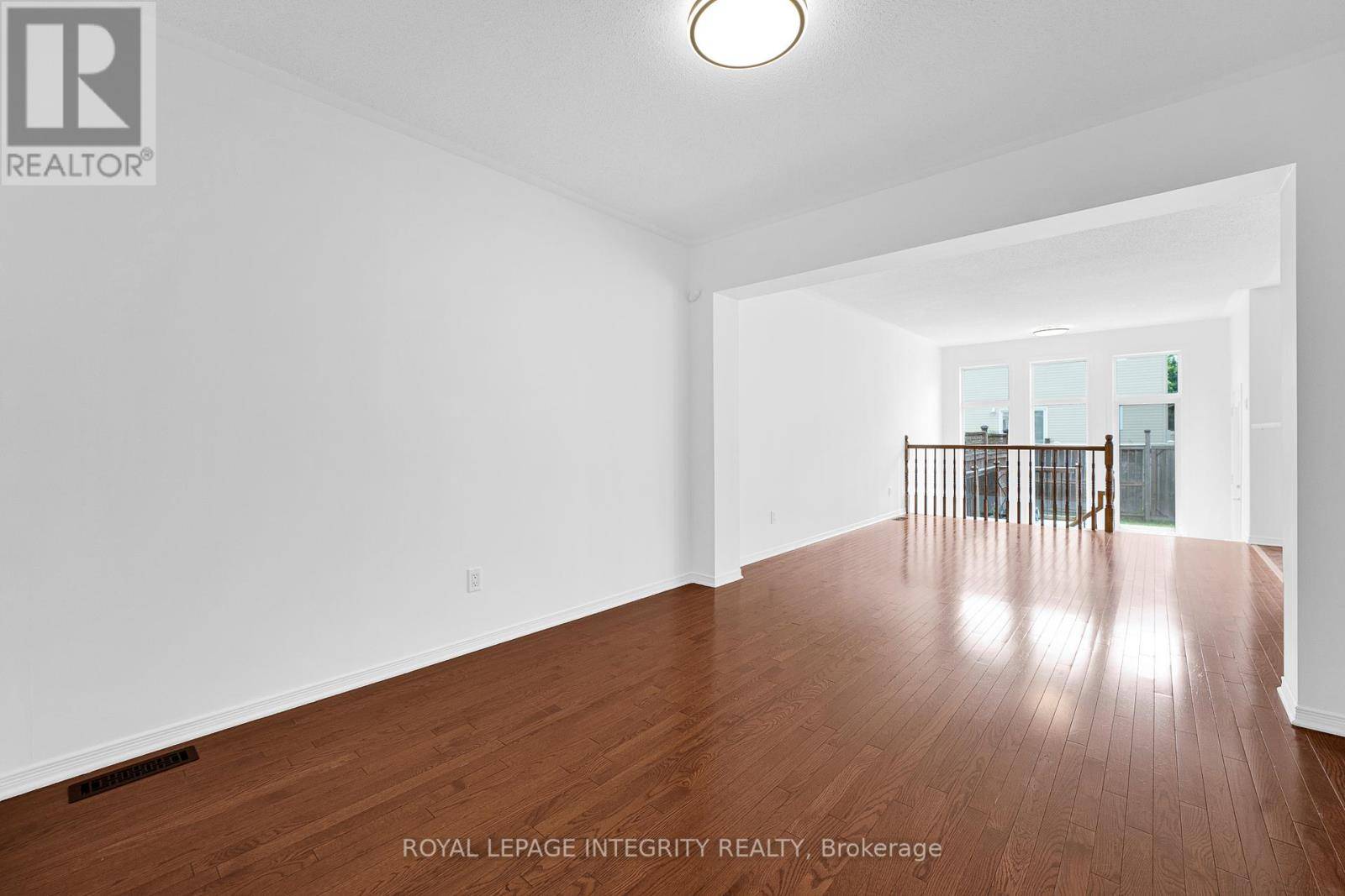 Ottawa, ON K2J5H7,119 DEERCROFT AVENUE