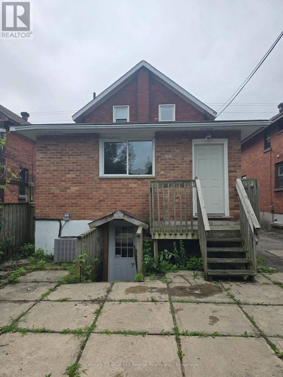 North Bay (central), ON P1B6M7,566 FRONT STREET
