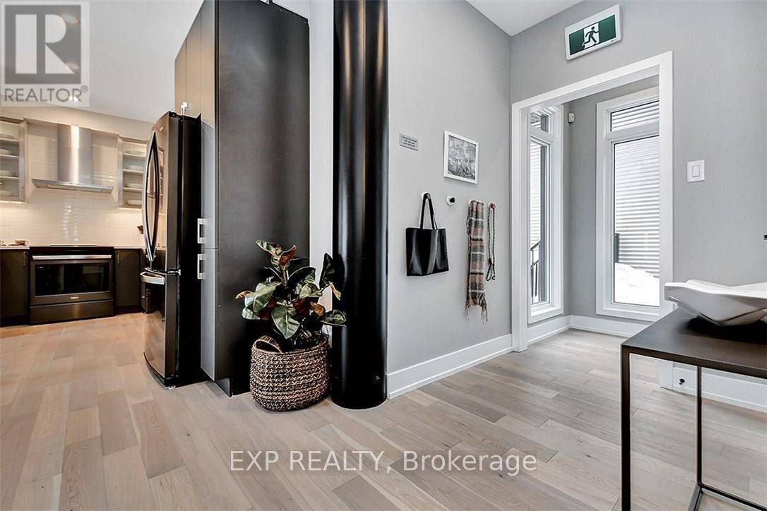Ottawa, ON K4A0M7,2370 TENTH LINE RD #3203