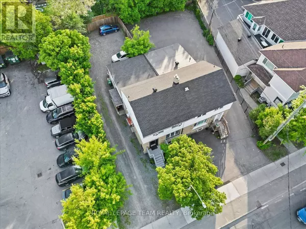 Ottawa, ON K1K3B4,1008 ST. LAURENT BOULEVARD