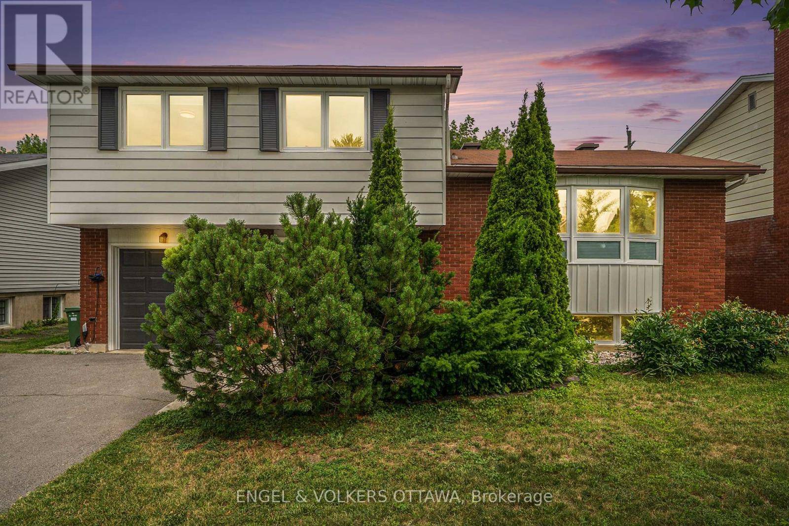 1841 LORRAINE AVENUE, Ottawa, ON K1H6Z7