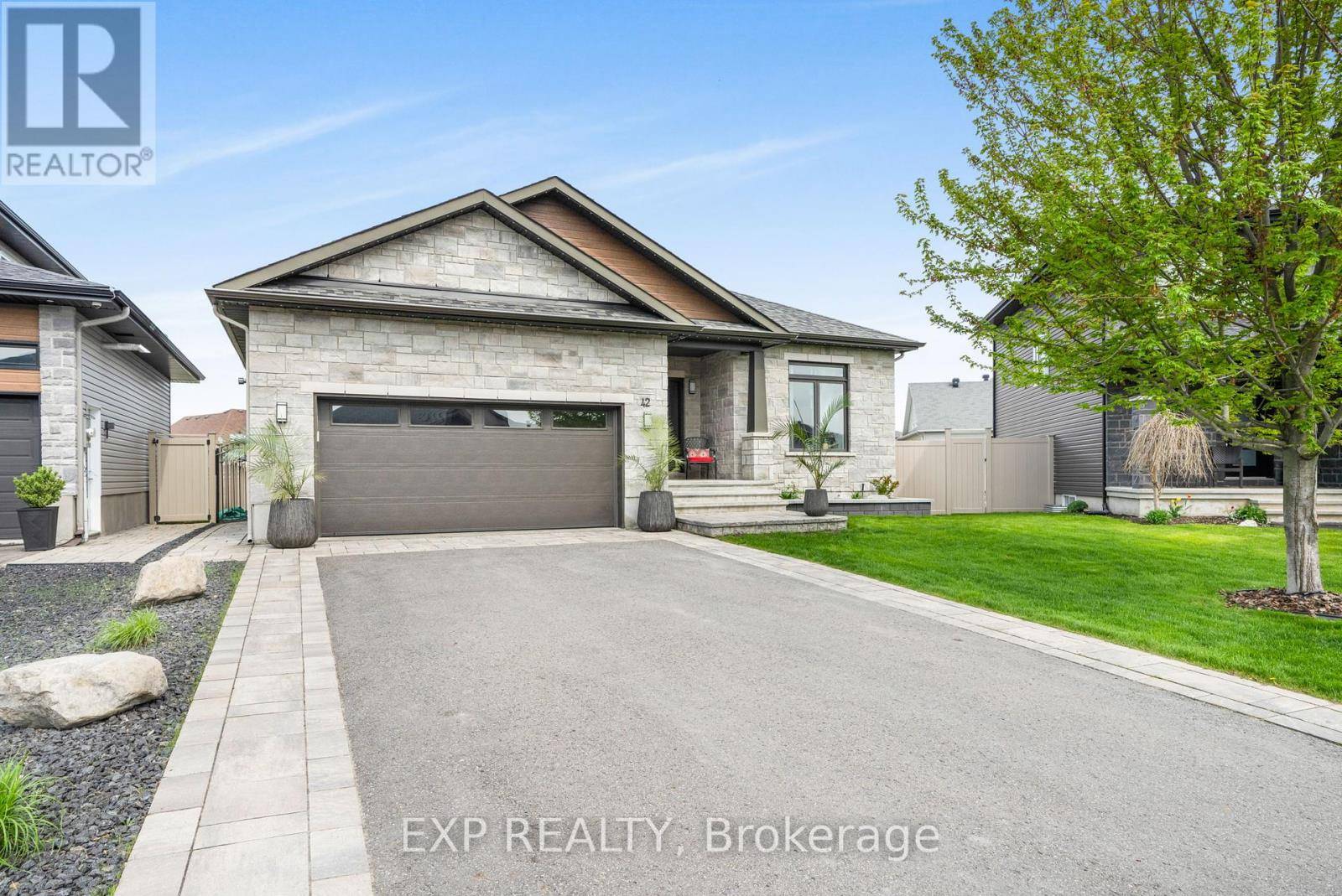 Clarence-rockland, ON K4K0H8,42 GRANITE STREET