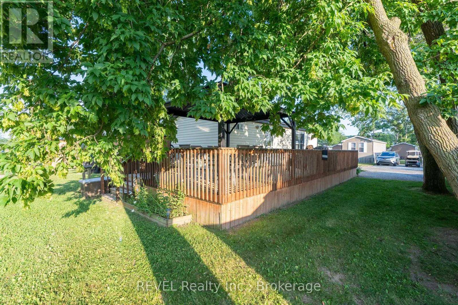 Niagara-on-the-lake (queenston), ON L0S1J0,1501 Line 8 RD #358