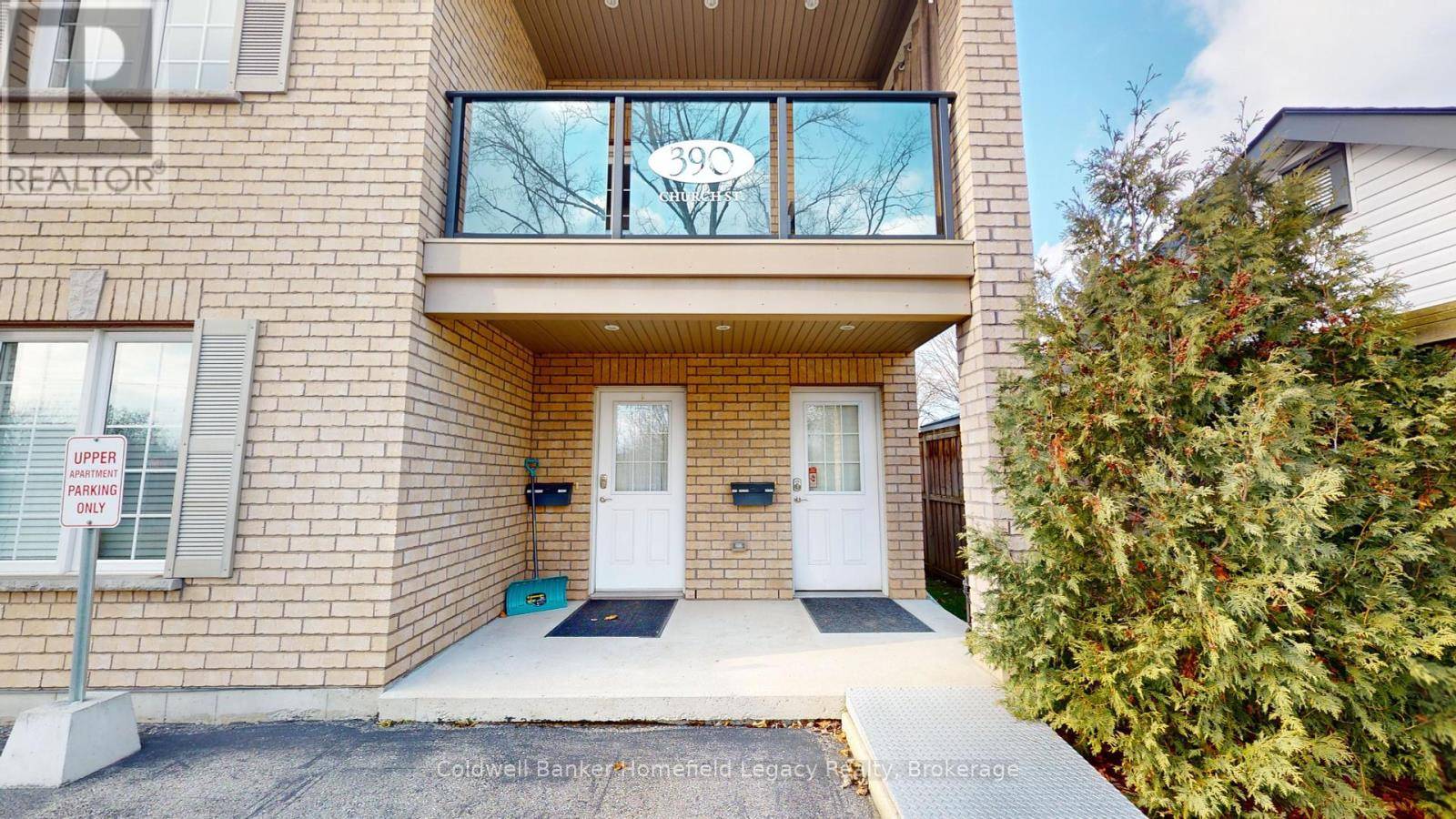 Stratford, ON N5A2S1,390 Church ST #UPPER