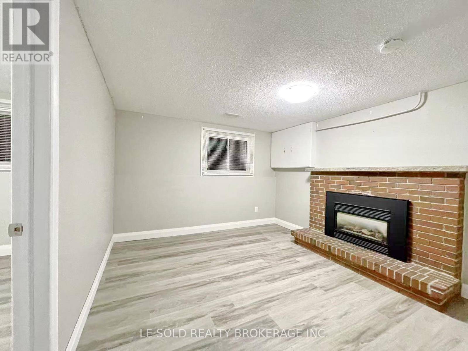 St. Catharines (carlton/bunting), ON L2M7H3,24 Winnifred AVE #Bsmt