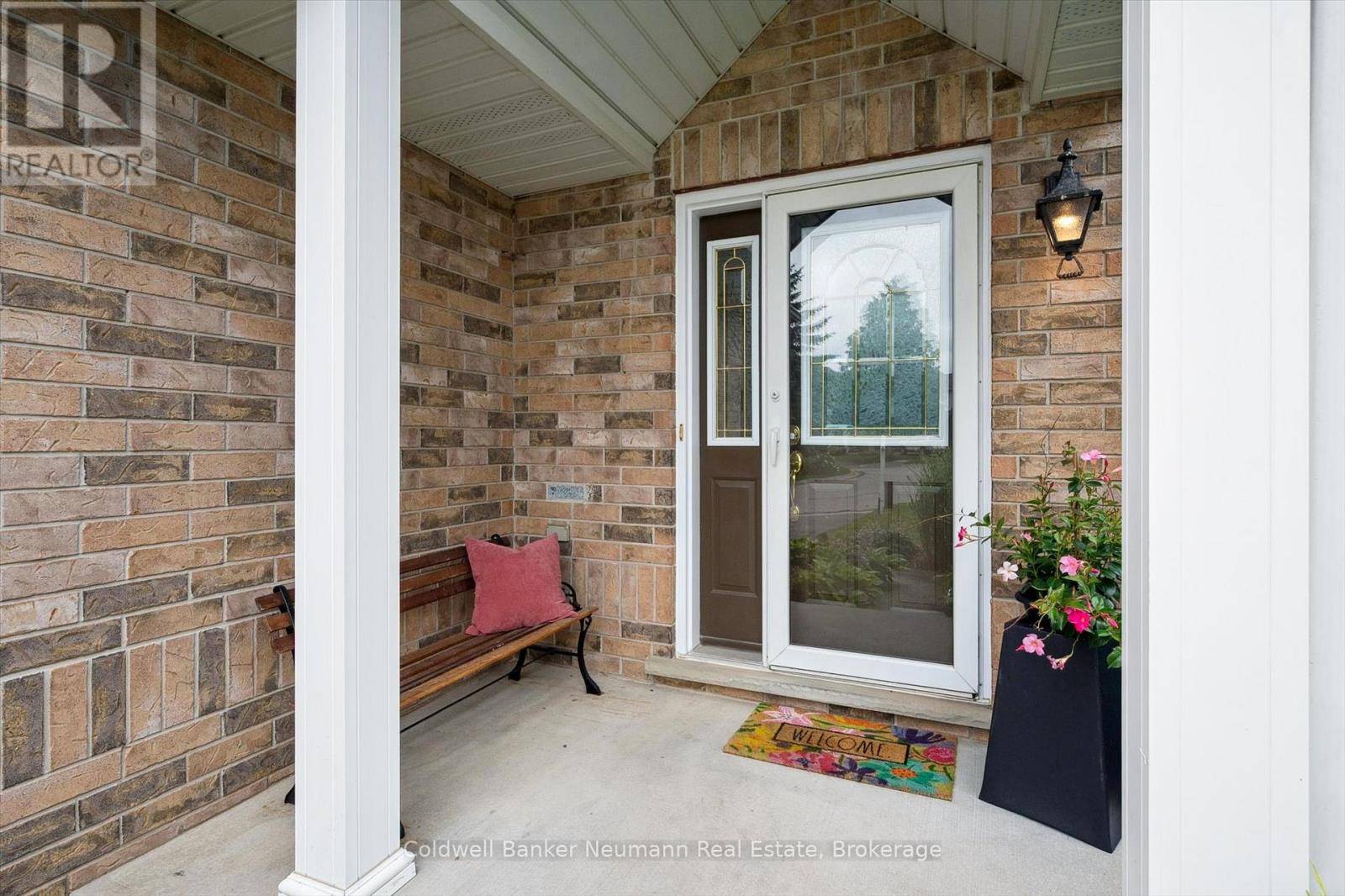 Guelph (pineridge/westminster Woods), ON N1L1J2,25 BURKE COURT