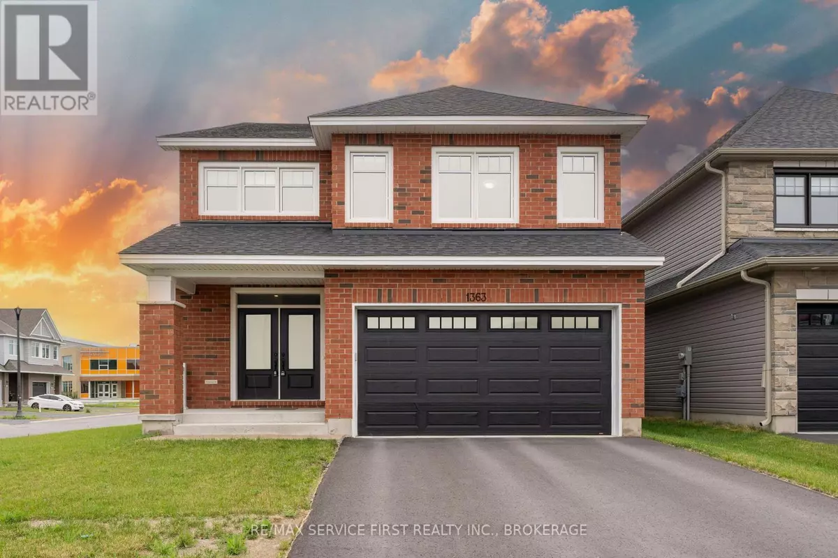 Kingston (east Gardiners Rd), ON K7M0H3,1363 GRAYSON DRIVE