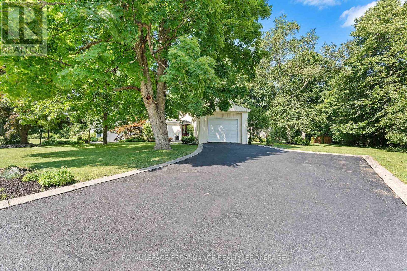 Kingston (kingston East (incl Cfb Kingston)), ON K7L4V1,5 WILMOT STREET