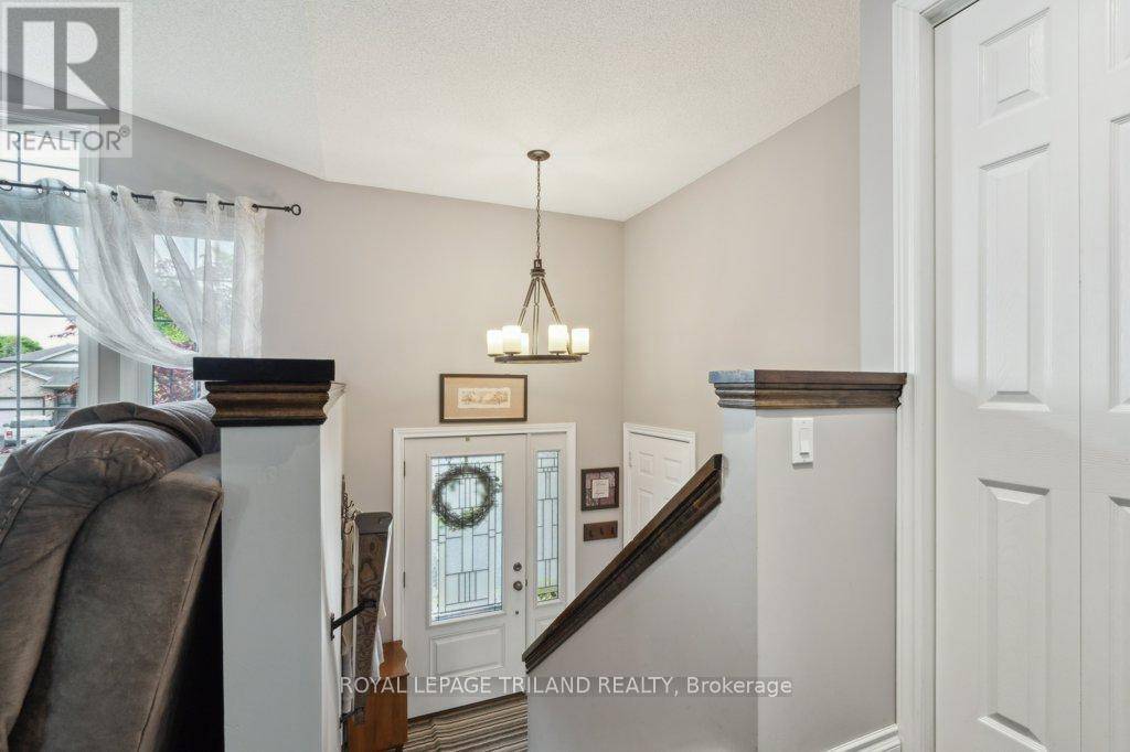 St. Thomas, ON N5R6E8,10 SCHREYER DRIVE