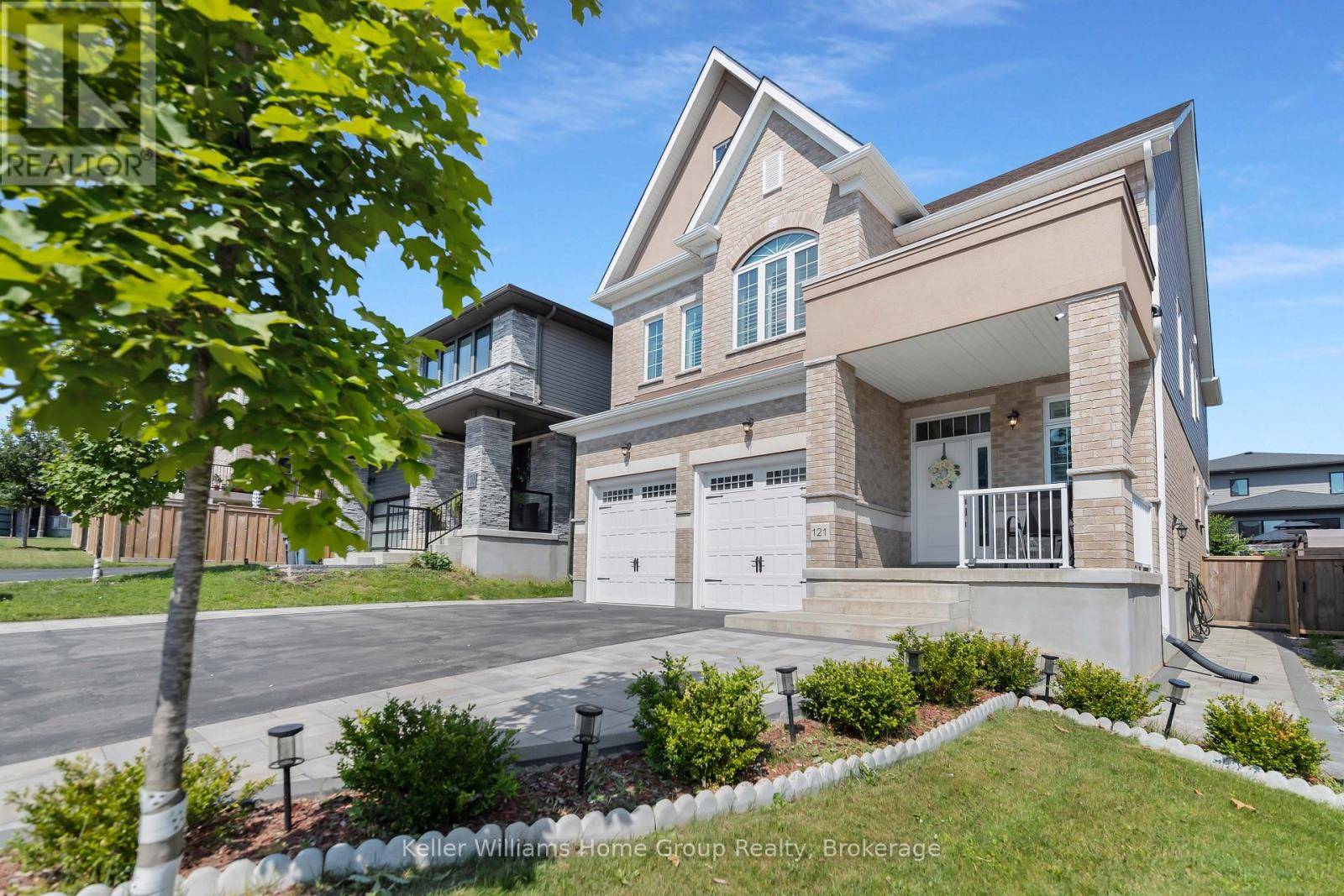 121 LOVETT LANE, Guelph (kortright West), ON N1G0H1