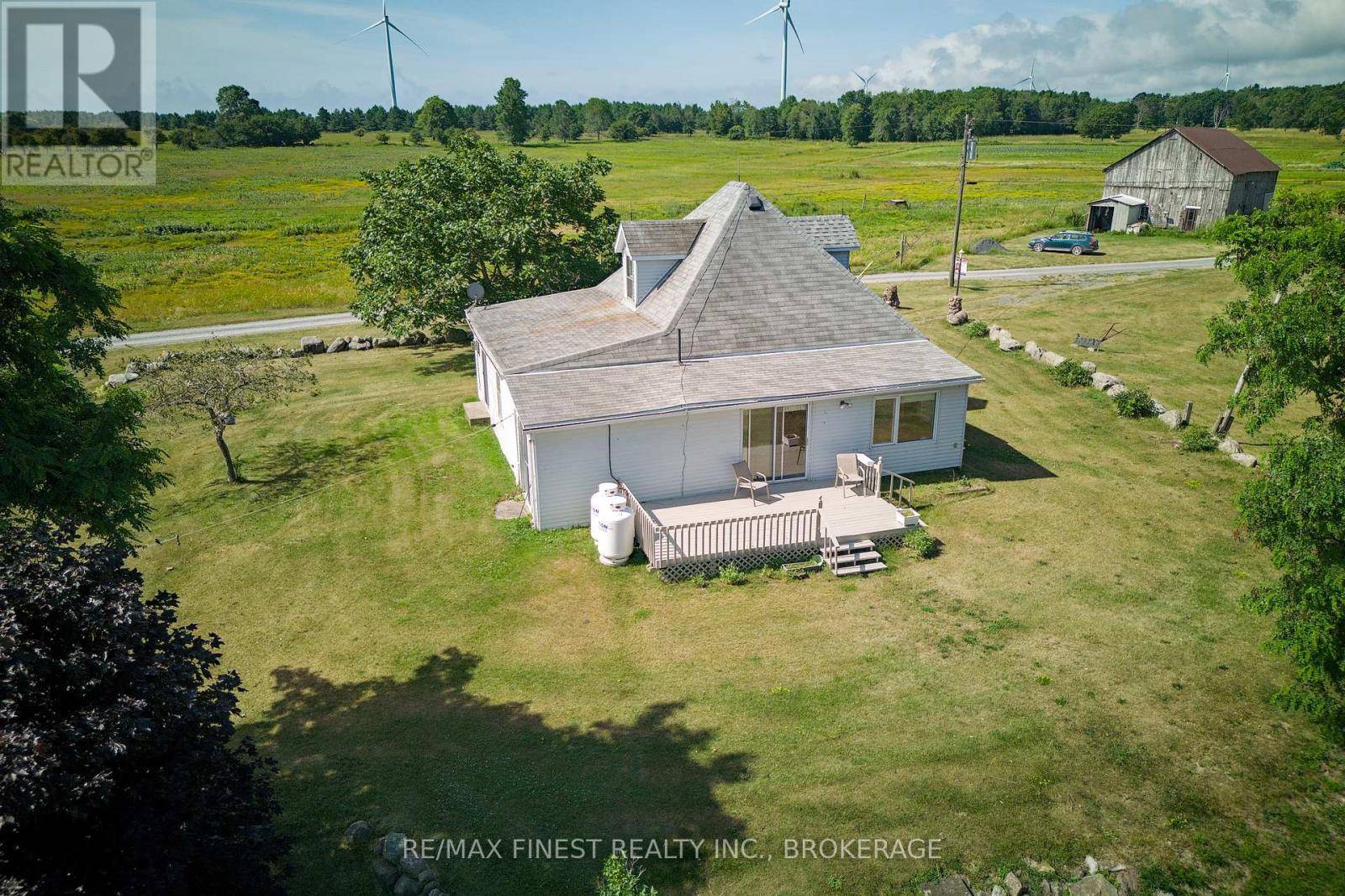 Frontenac Islands (the Islands), ON K0H2S0,10 FRONT ROAD